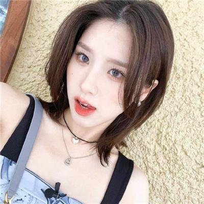 关于莉莉周的一切