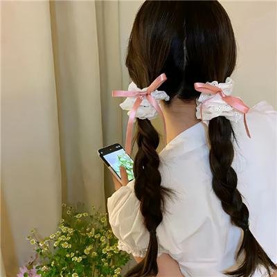 蓬门碧玉